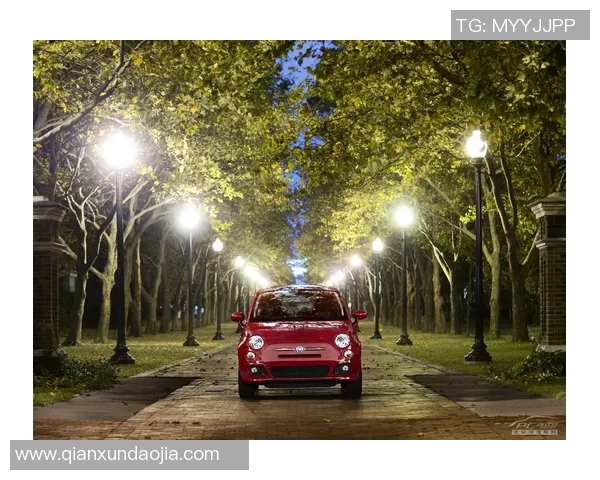 沉浸式桌面足球体验球星语音陪伴点燃激情时刻